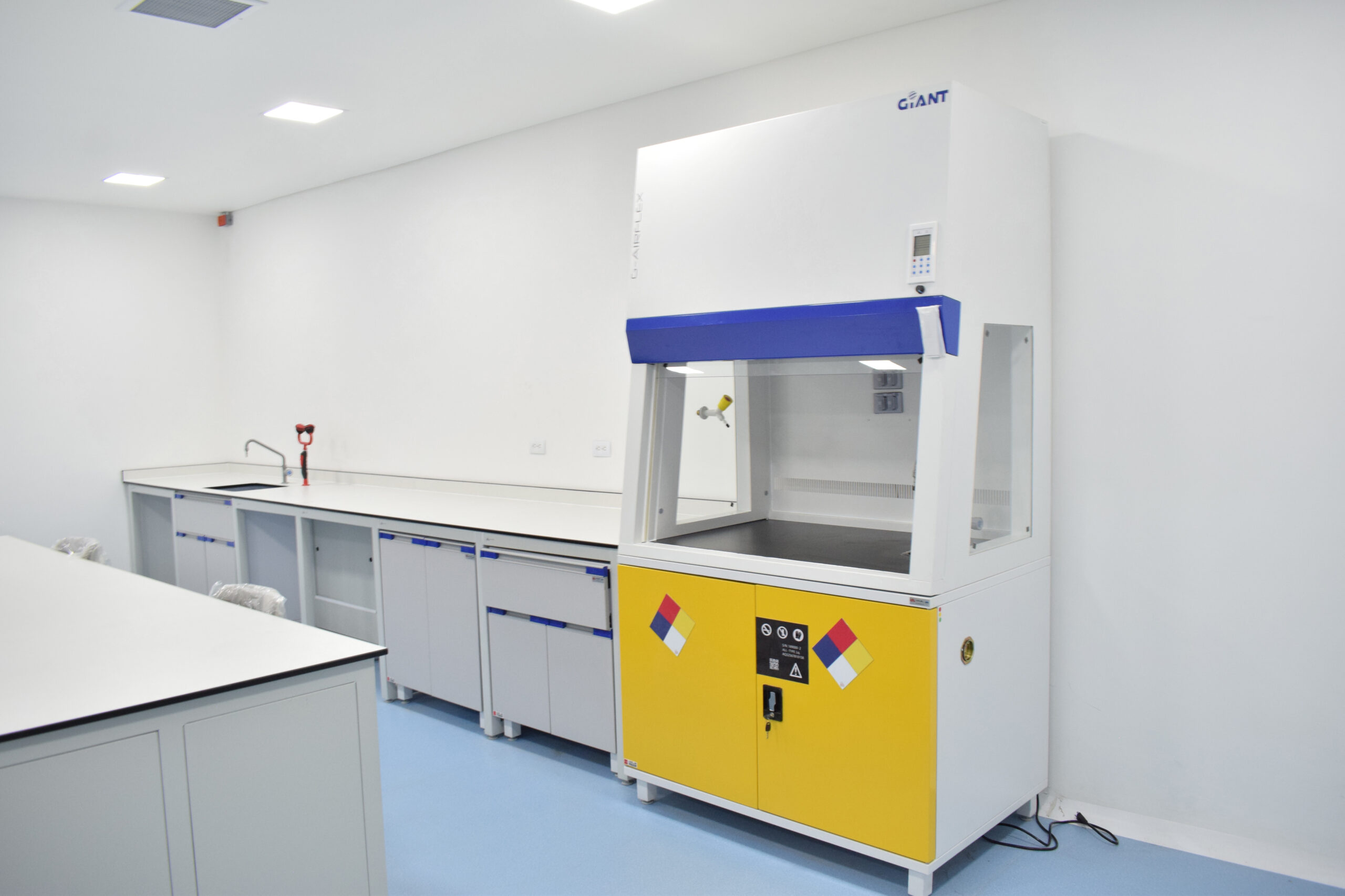Campanas extractoras de laboratorio